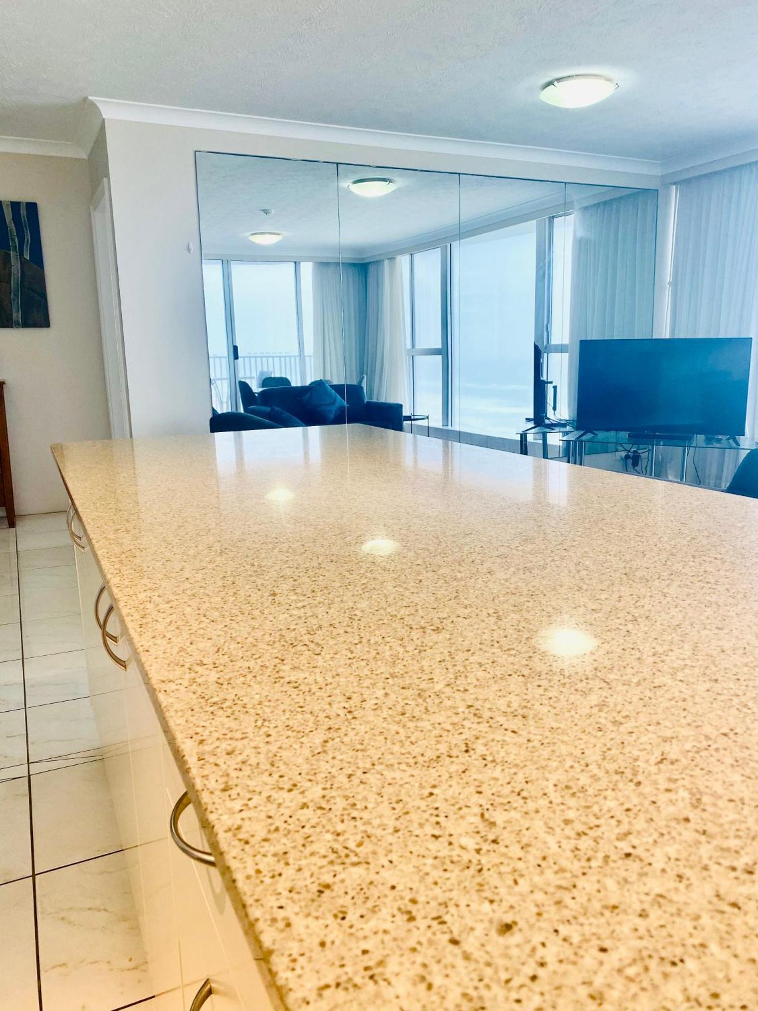 One The Esplanade On Surfers Paradise Aparthotel 4*