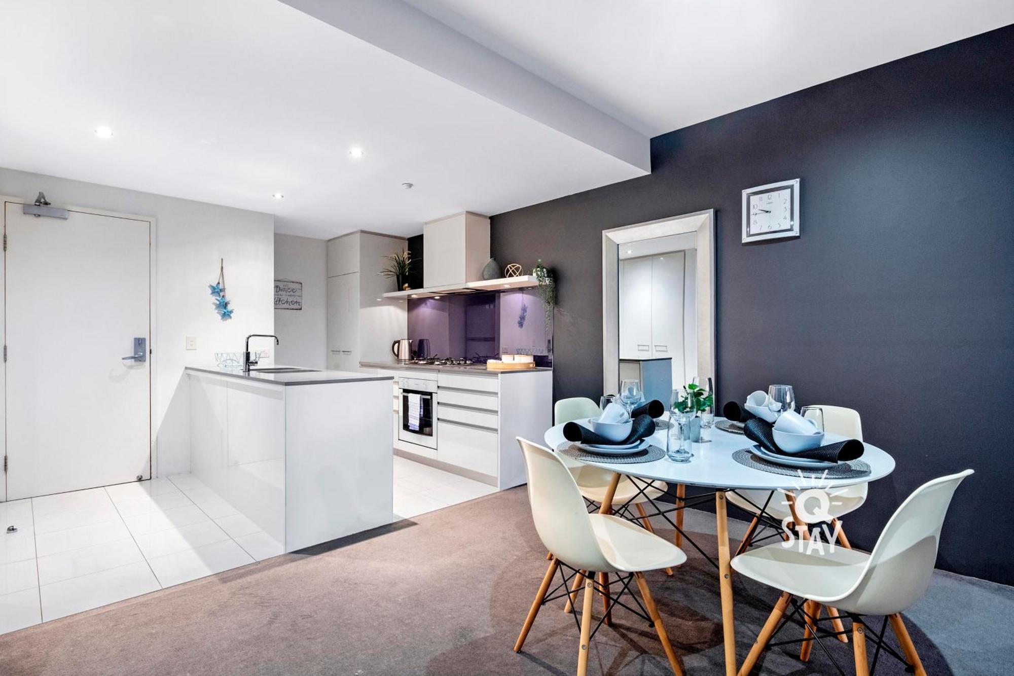 Circle On Cavill - 2 Bedroom Hinterland In The Heart Of Surfers Paradise Apartment Gold Coast