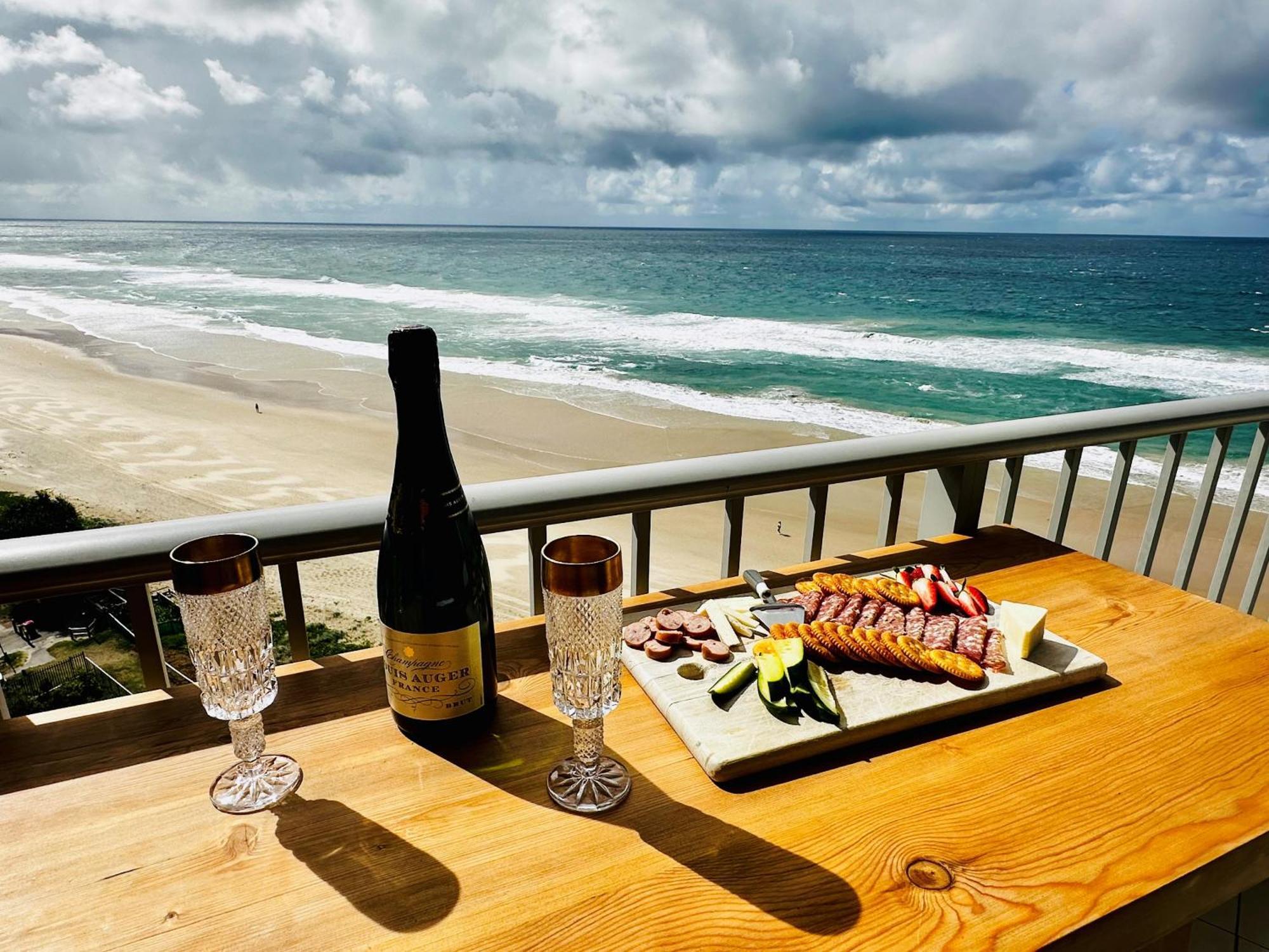 Apartment Beachside/ Paradise Views Gold Coast