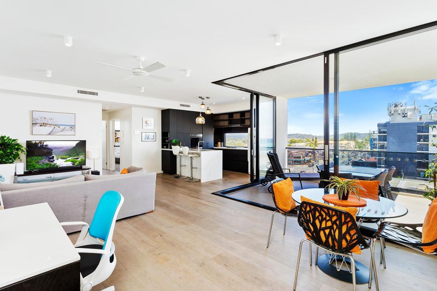 5th Floor Beachside Ocean View With Wi-fi, Pool And Gym Apartment
