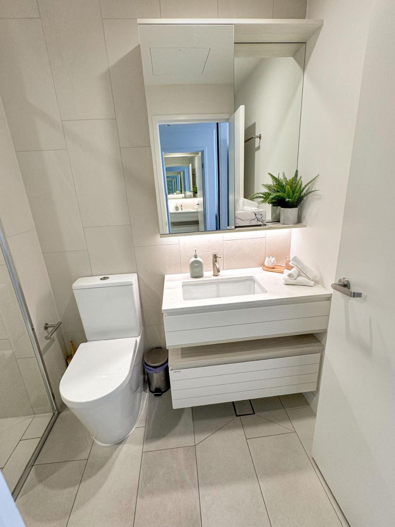Luxury 2br 16th Flr Ocean Views Apartment *