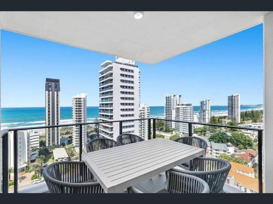 Opus Broadbeach - Hosted By Coastal Letting Company * Gold Coast