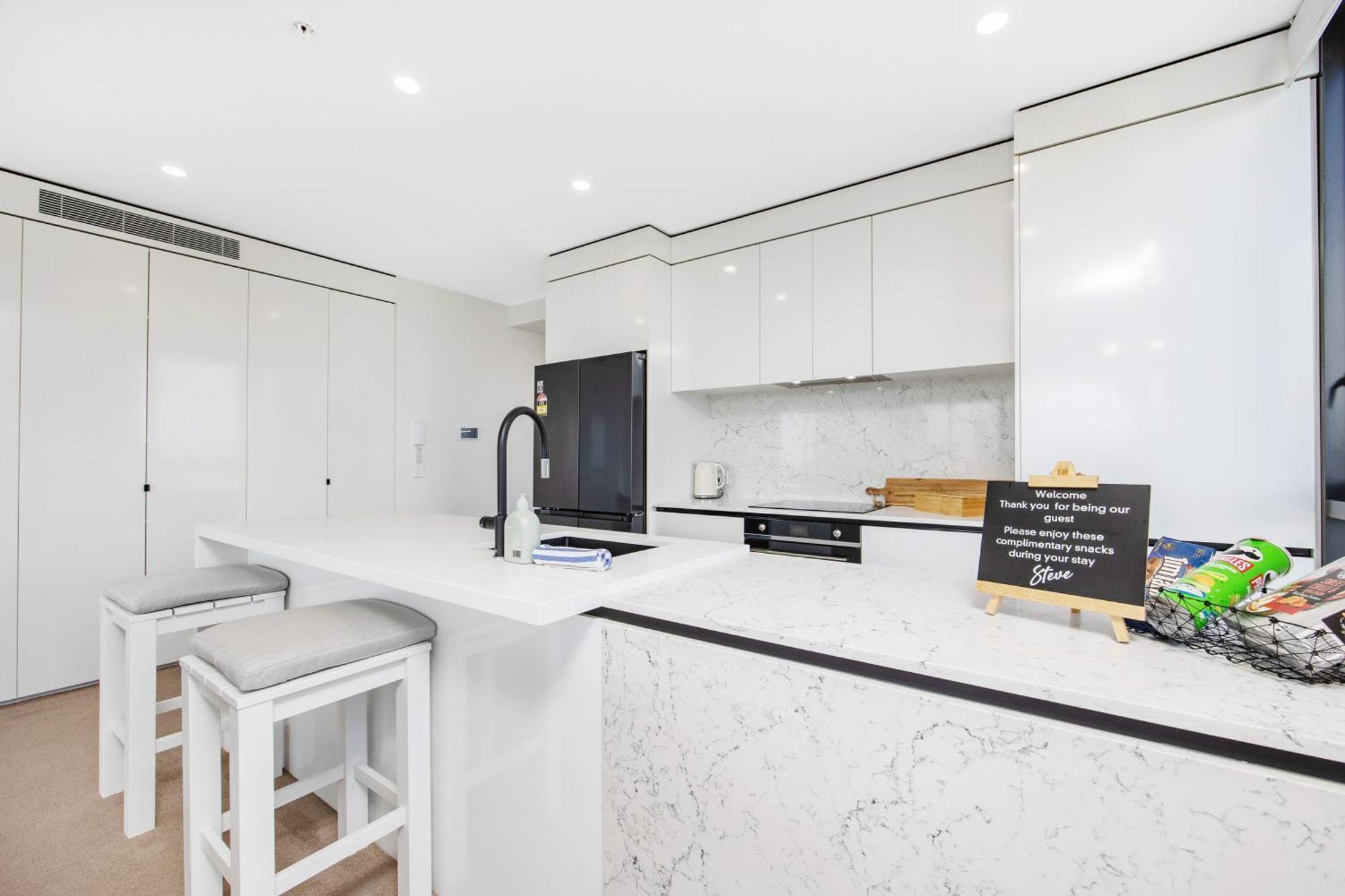 Apartment Opus Luxe 21st Flr Stunning Ocean Views