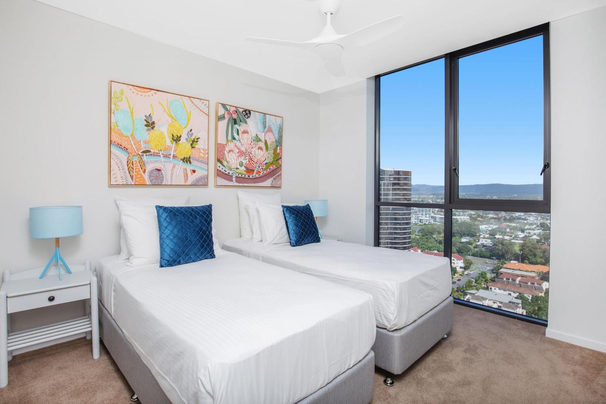 Apartment Opus Luxe 21st Flr Stunning Ocean Views *
