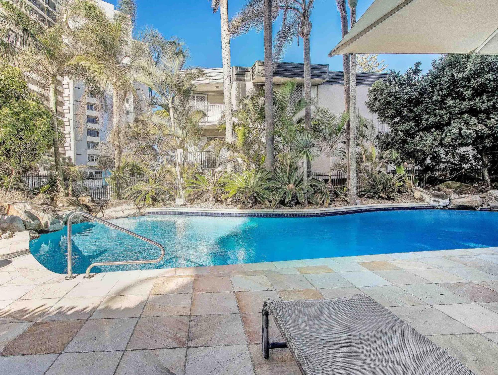 Baronnet Aparthotel Gold Coast