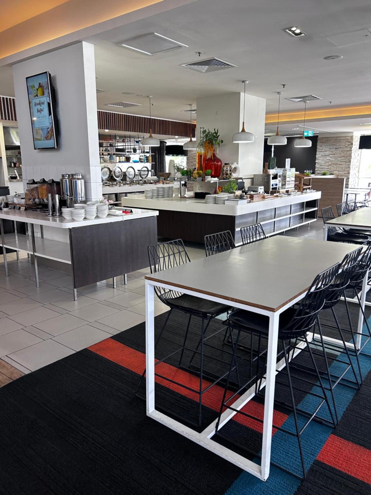 In The Heart Of Surfers Apartment Gold Coast