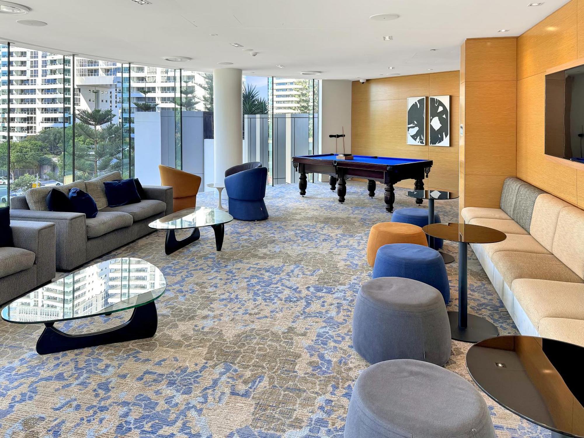 Oracle Tower 2 23rd Floor Apartment *