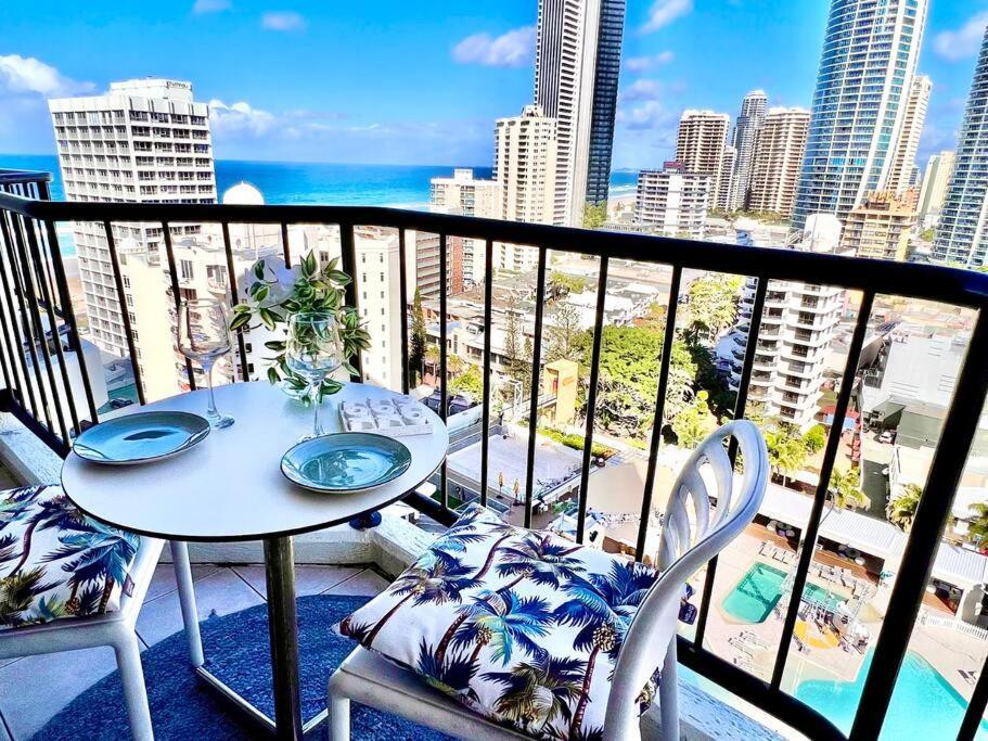 L15 Ocean View With 2 Beds Apartment Gold Coast