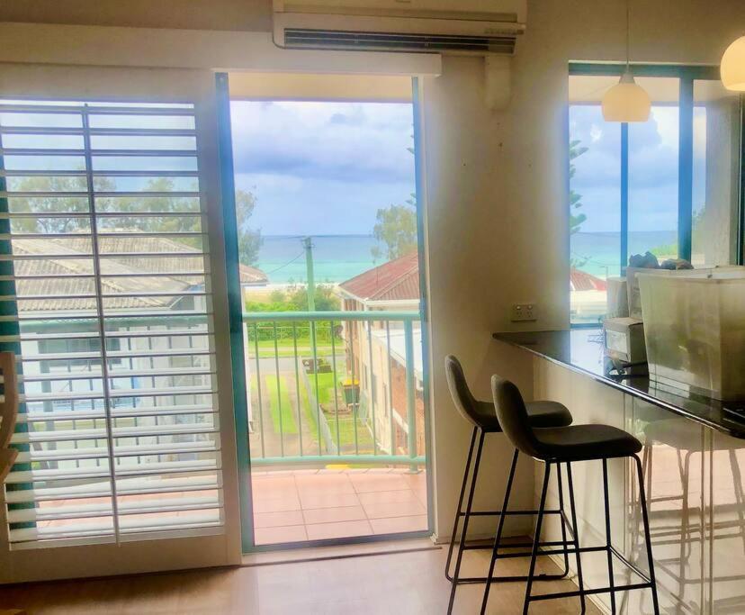 Apartamento Ocean View Dreaming, Metres To The Beach! Gold Coast
