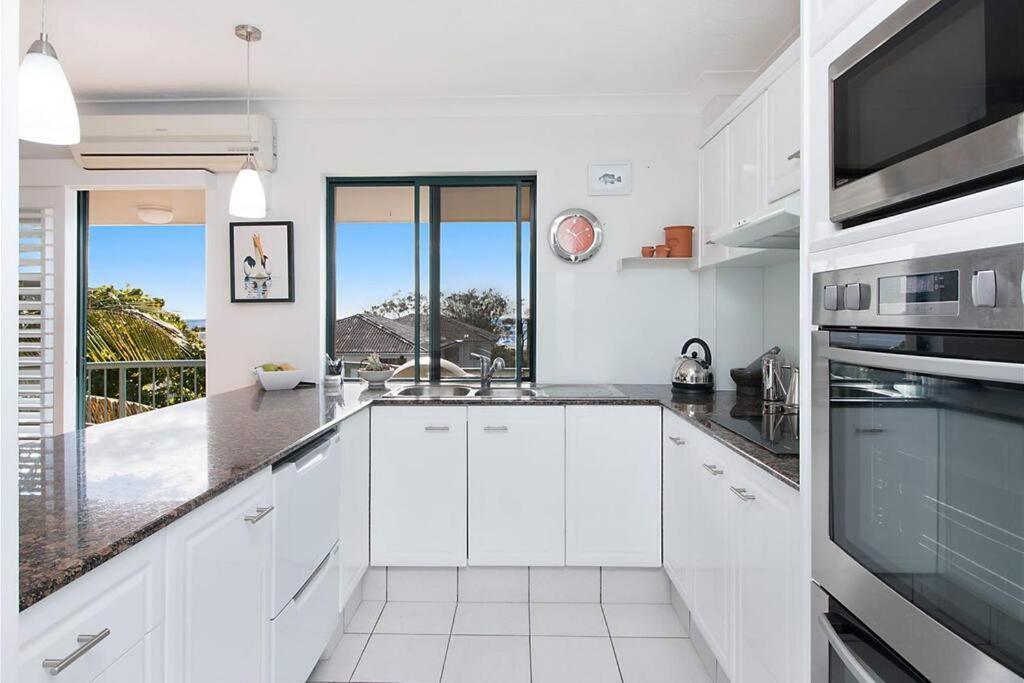 Ocean View Dreaming, Metres To The Beach! Apartamento