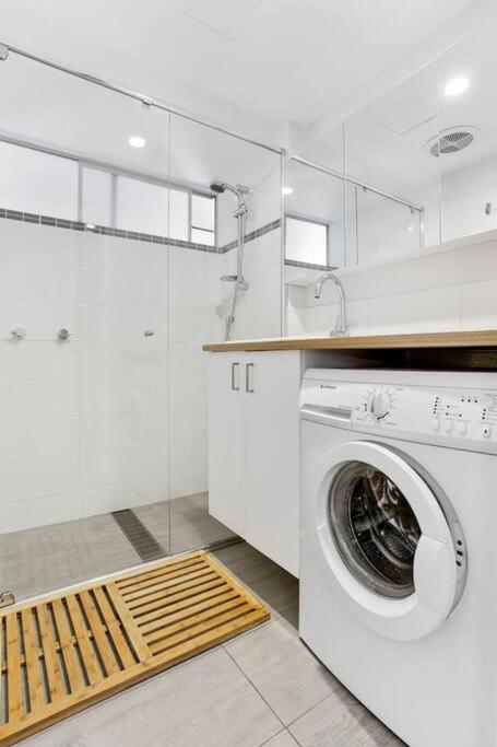 Position Position Position Apartment Gold Coast