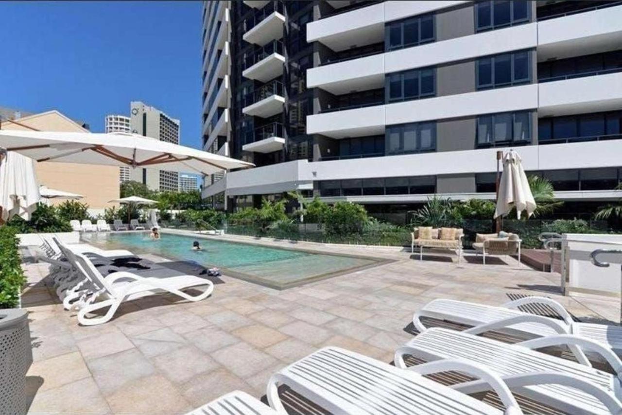Ruby - Self Contained, Privately Managed Apartment