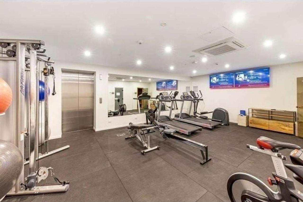 Ruby - Self Contained, Privately Managed * Gold Coast