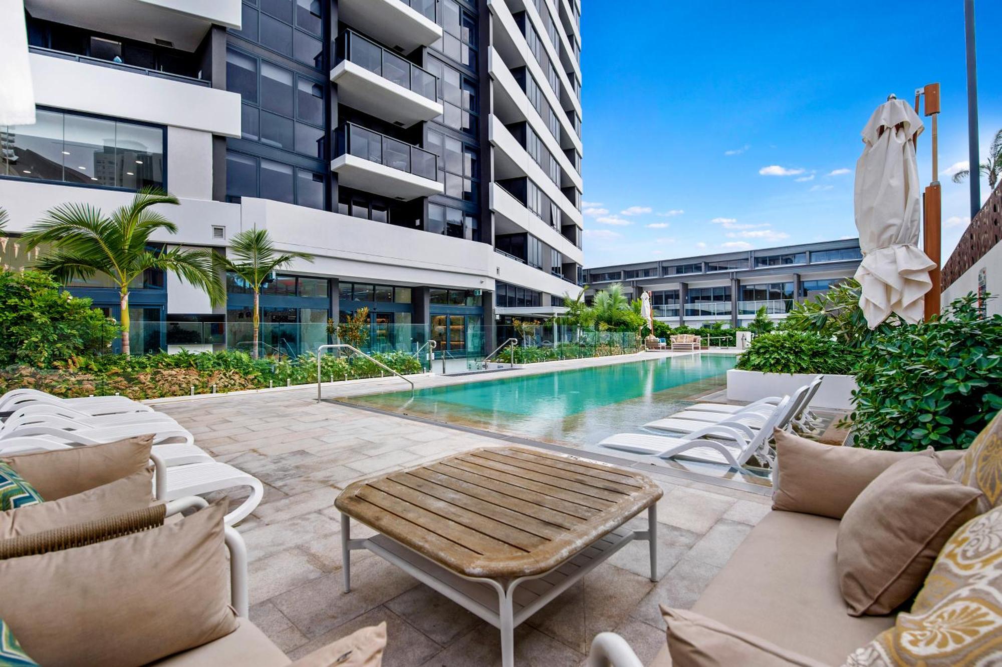 Ruby - Self Contained, Privately Managed * Gold Coast