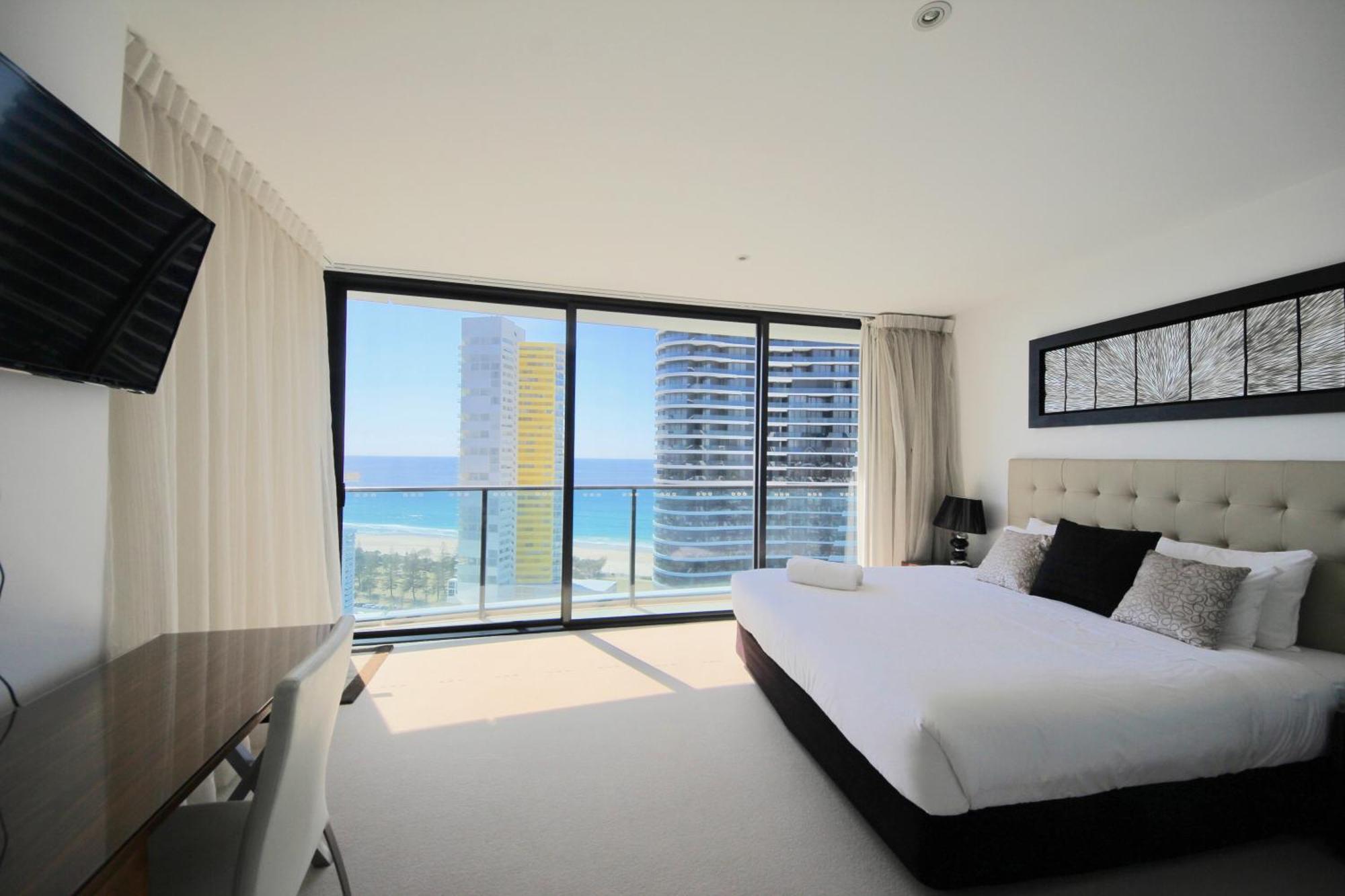 Oracle 2705 Apartment *