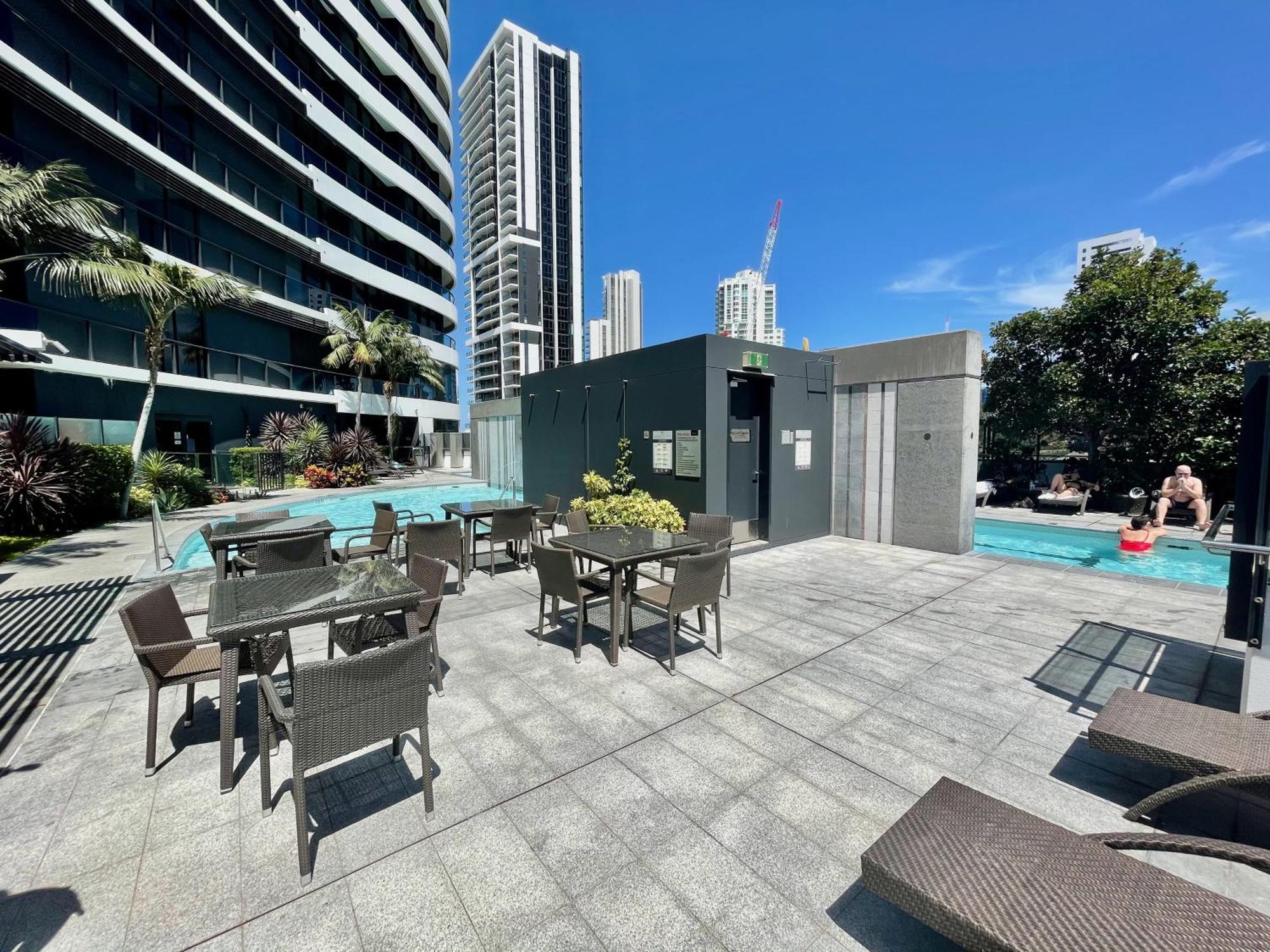 Oracle 2705 * Gold Coast