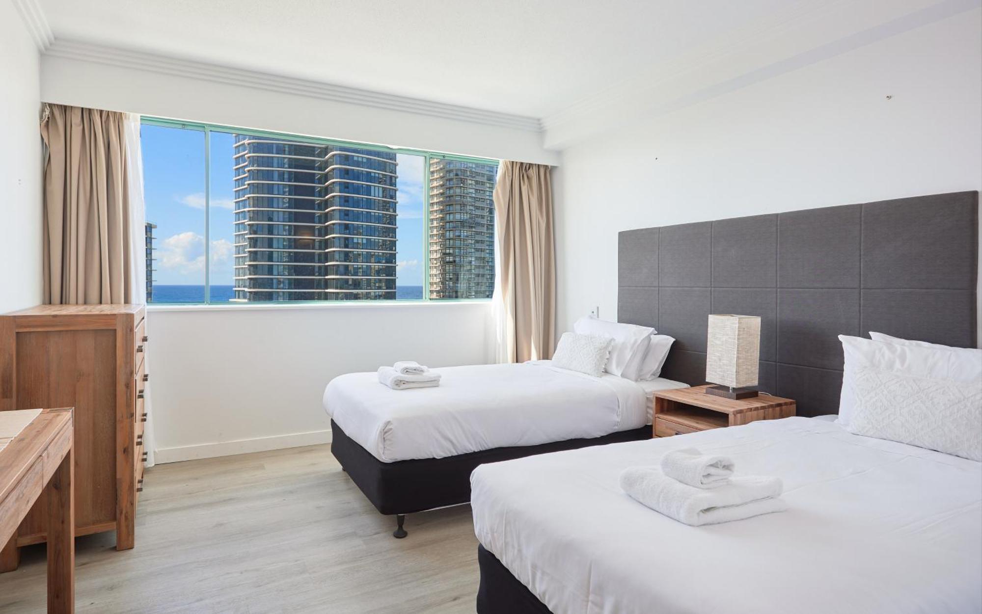 Crown Tower By Serain Residences *