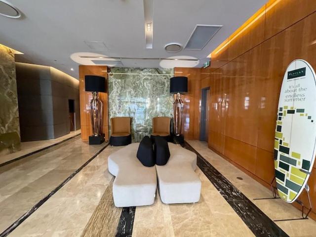 Oracle 2 1907 Apartment Gold Coast