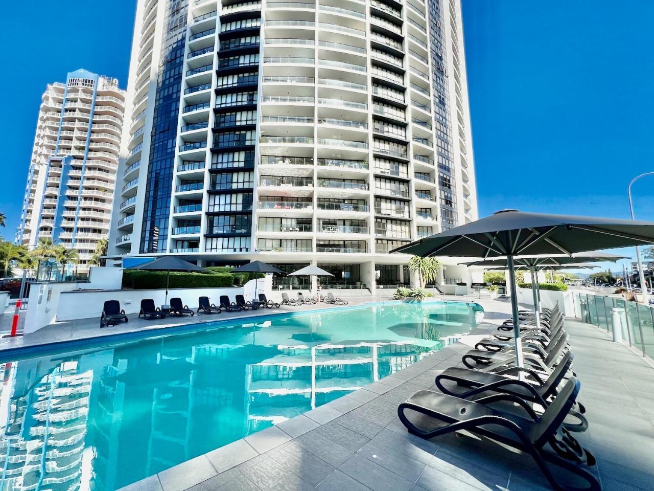 Sierra Grand 610 Apartment *