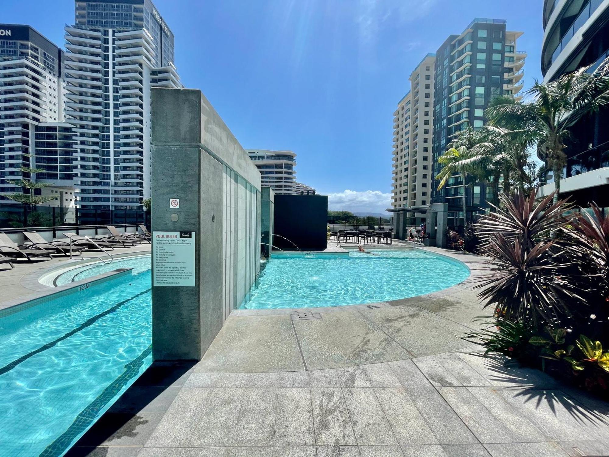 Oracle 2 1907 Apartment Gold Coast