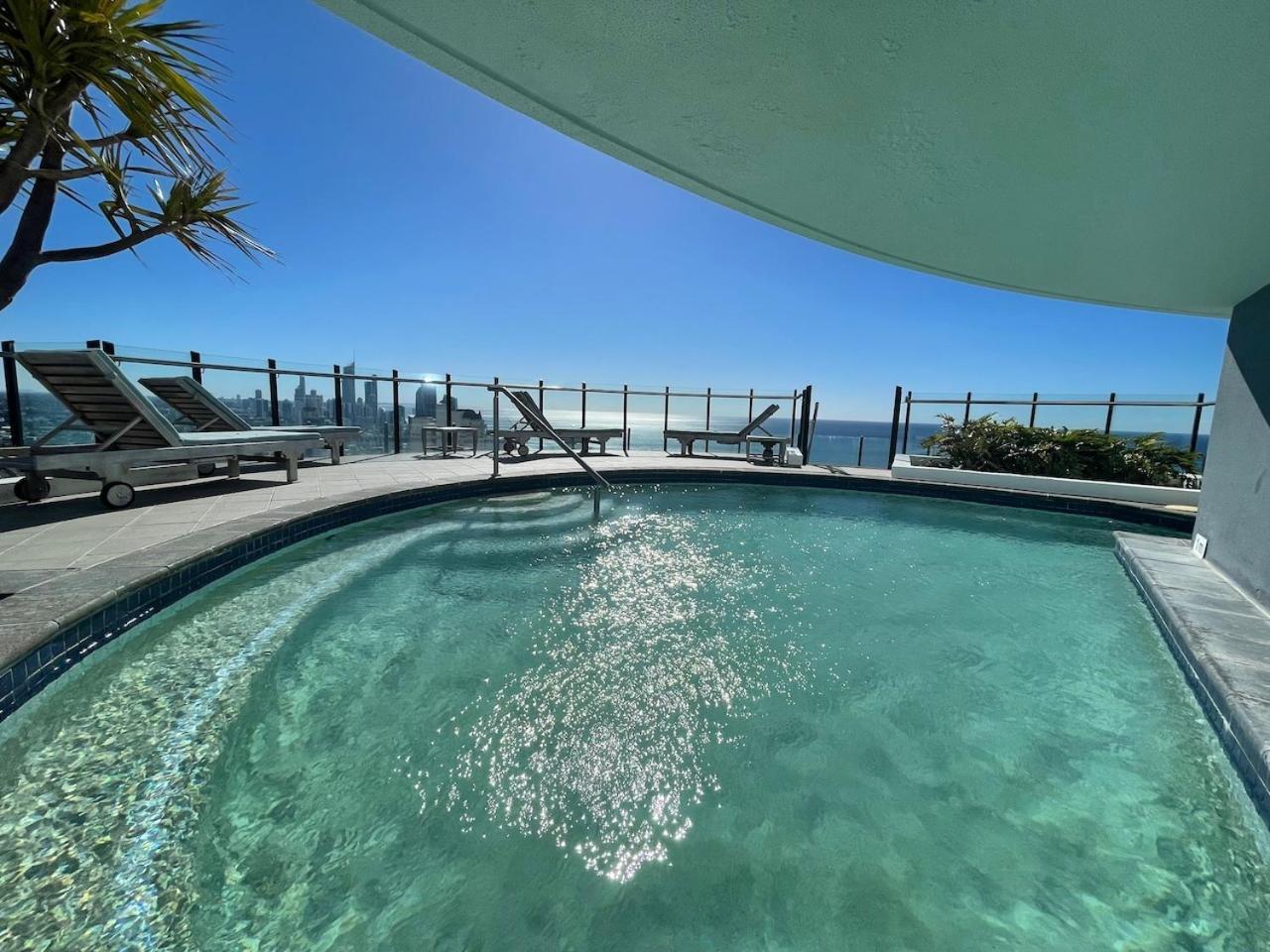 The Wave 1603 Apartment Gold Coast