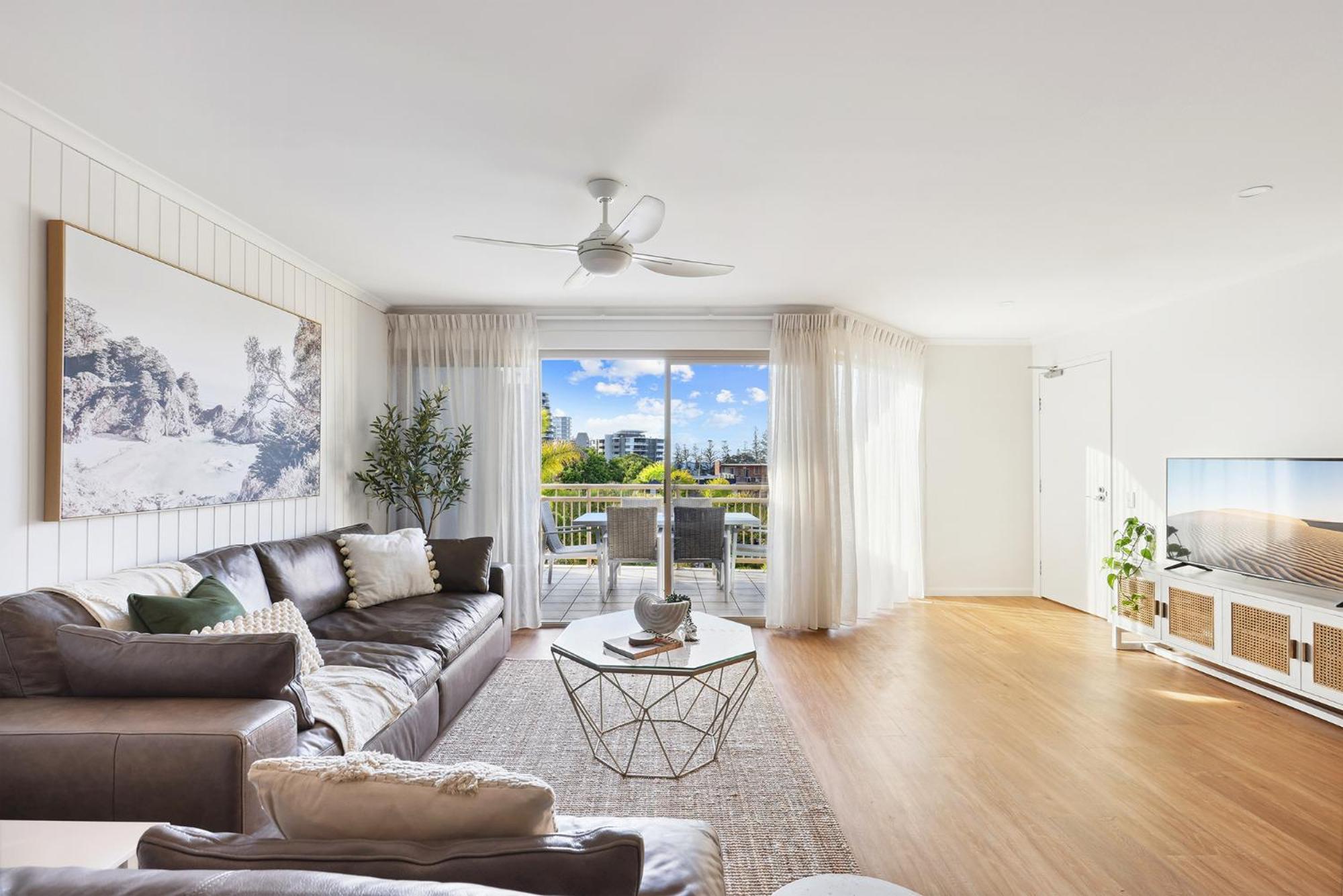Apartment Burleigh Beachside Retreat