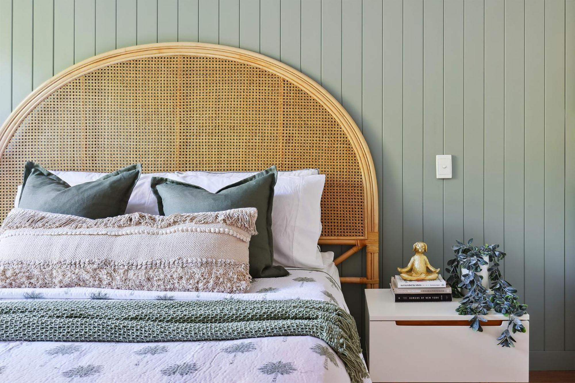 Burleigh Beachside Retreat *