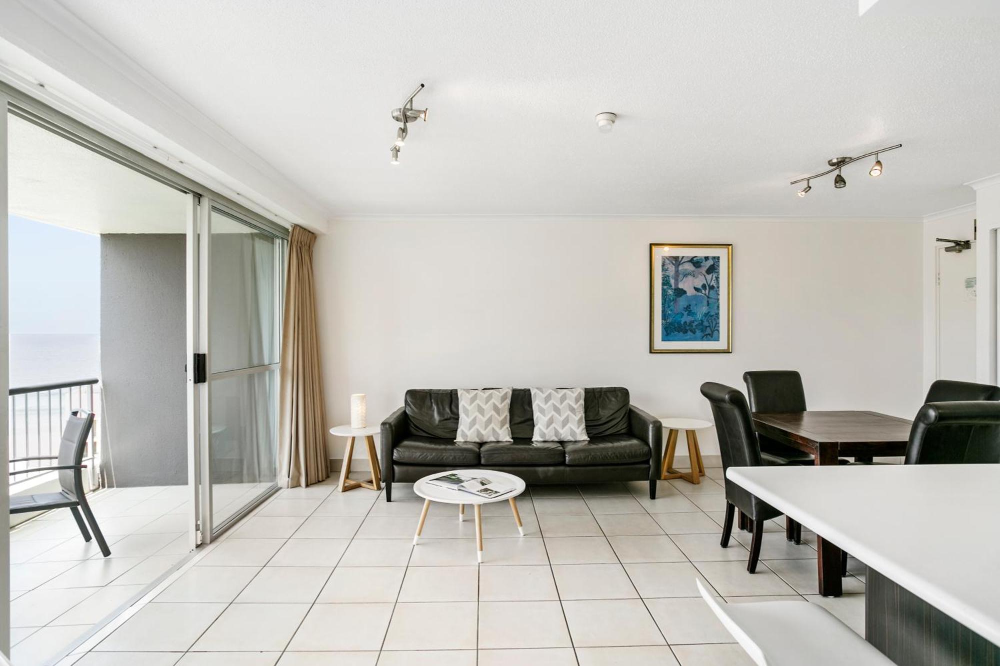 Surfers Beachside 4* Gold Coast