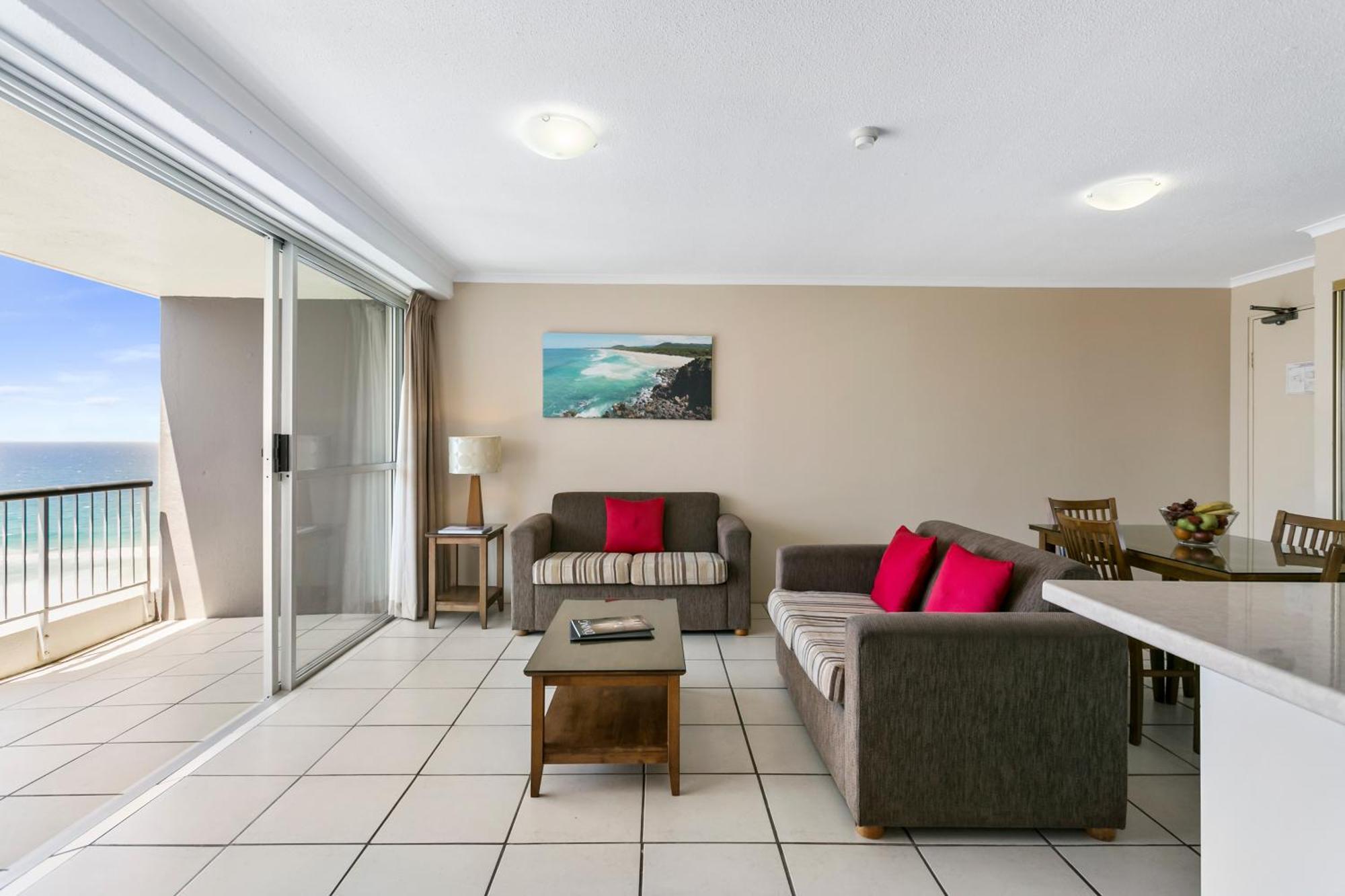 Surfers Beachside Aparthotel