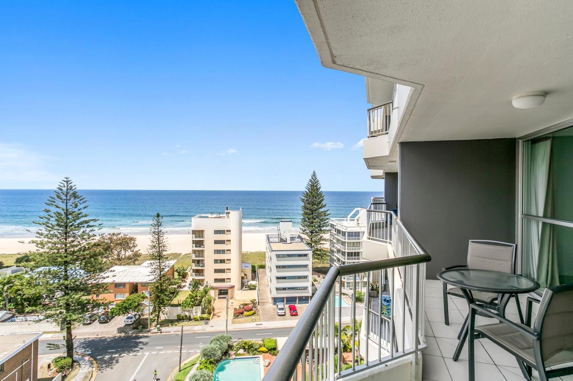 Surfers Beachside Aparthotel 4*