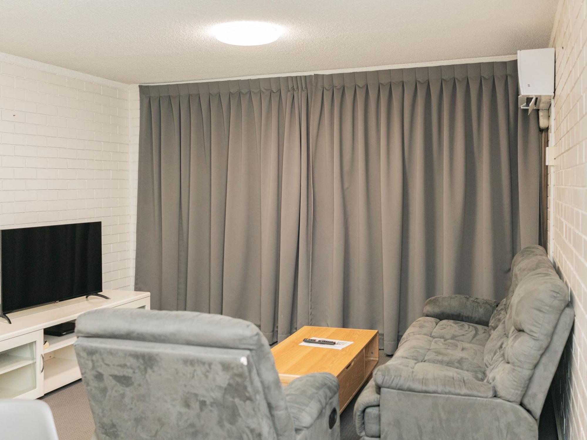 Trickett Gardens Aparthotel Gold Coast