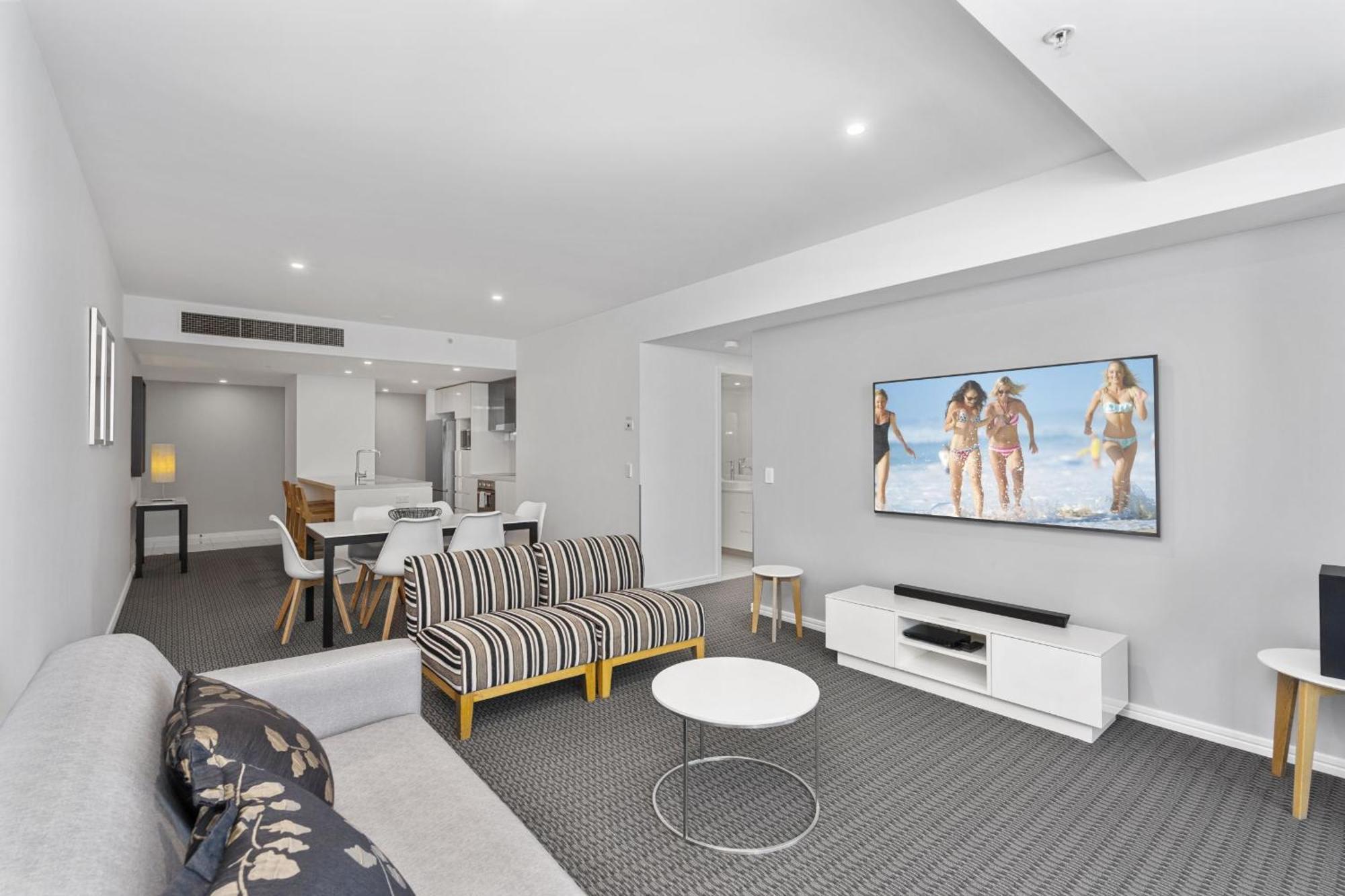 Orchid Residences - Hr Surfers Paradise Apartment *