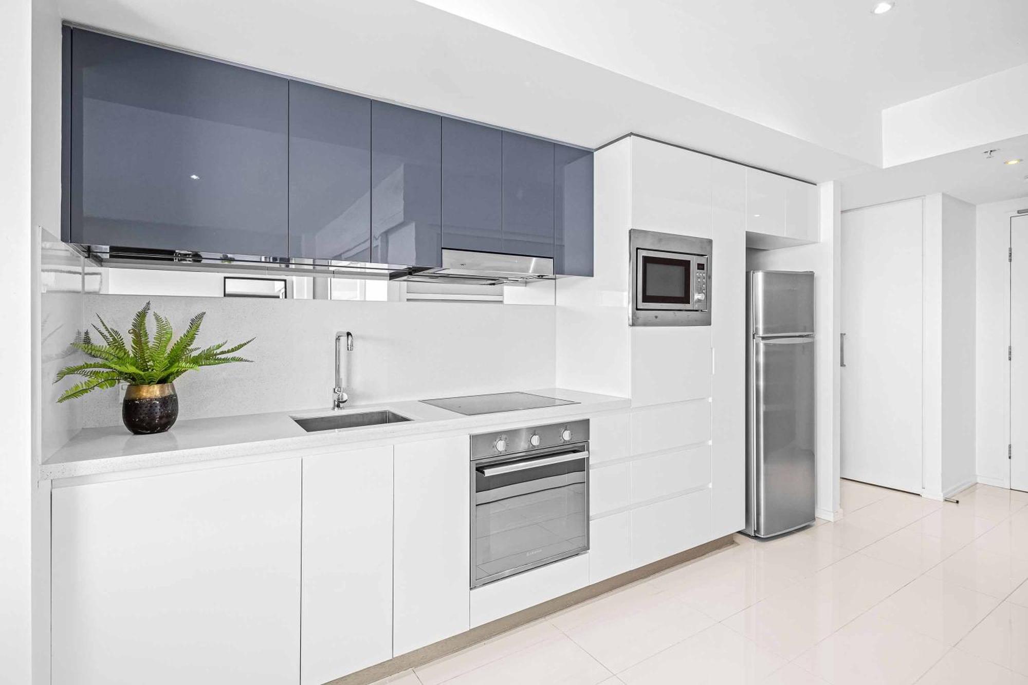 H-residences *