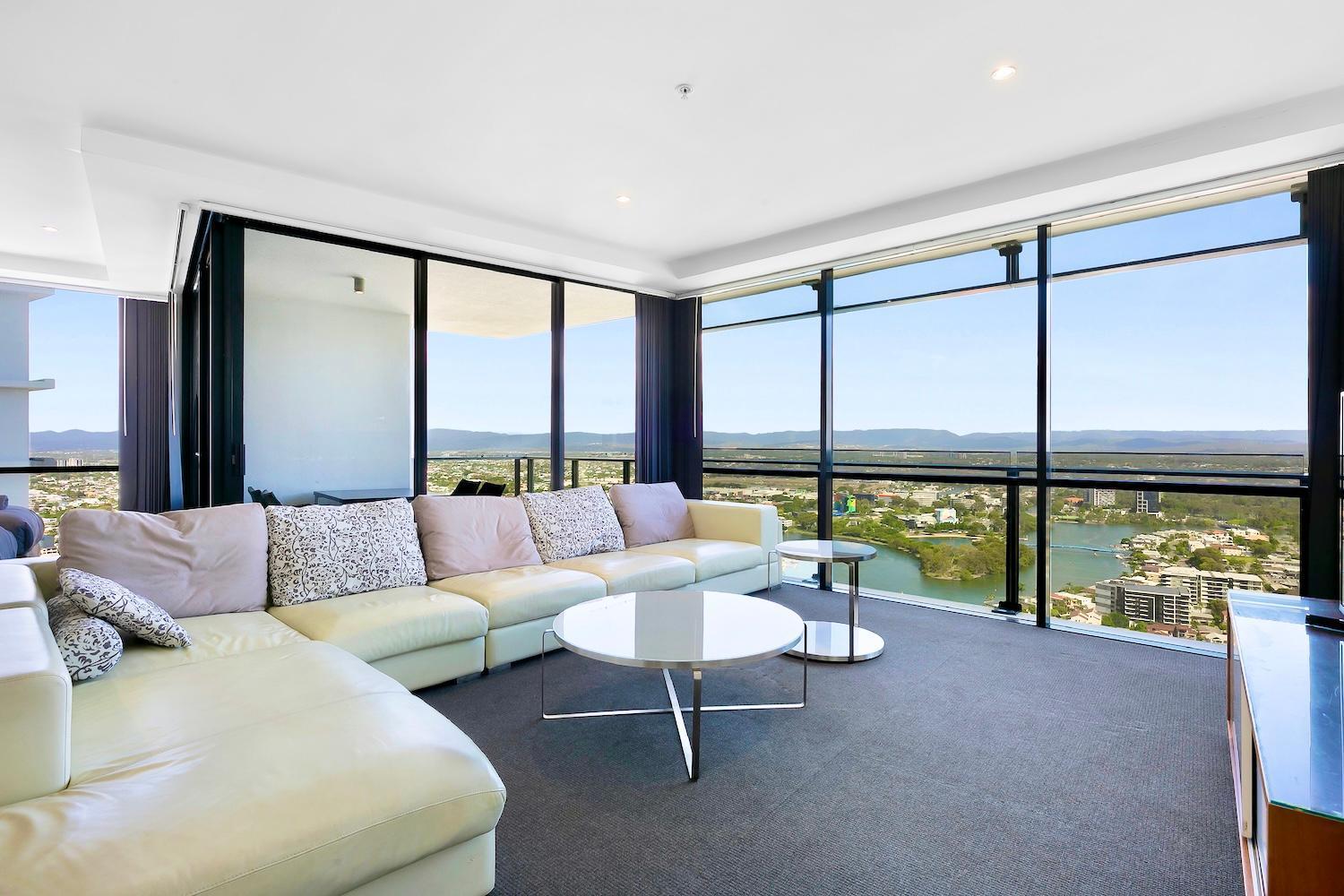 Circle On Cavill Surfers Paradise Apartments-holiday Paradise Apartment *