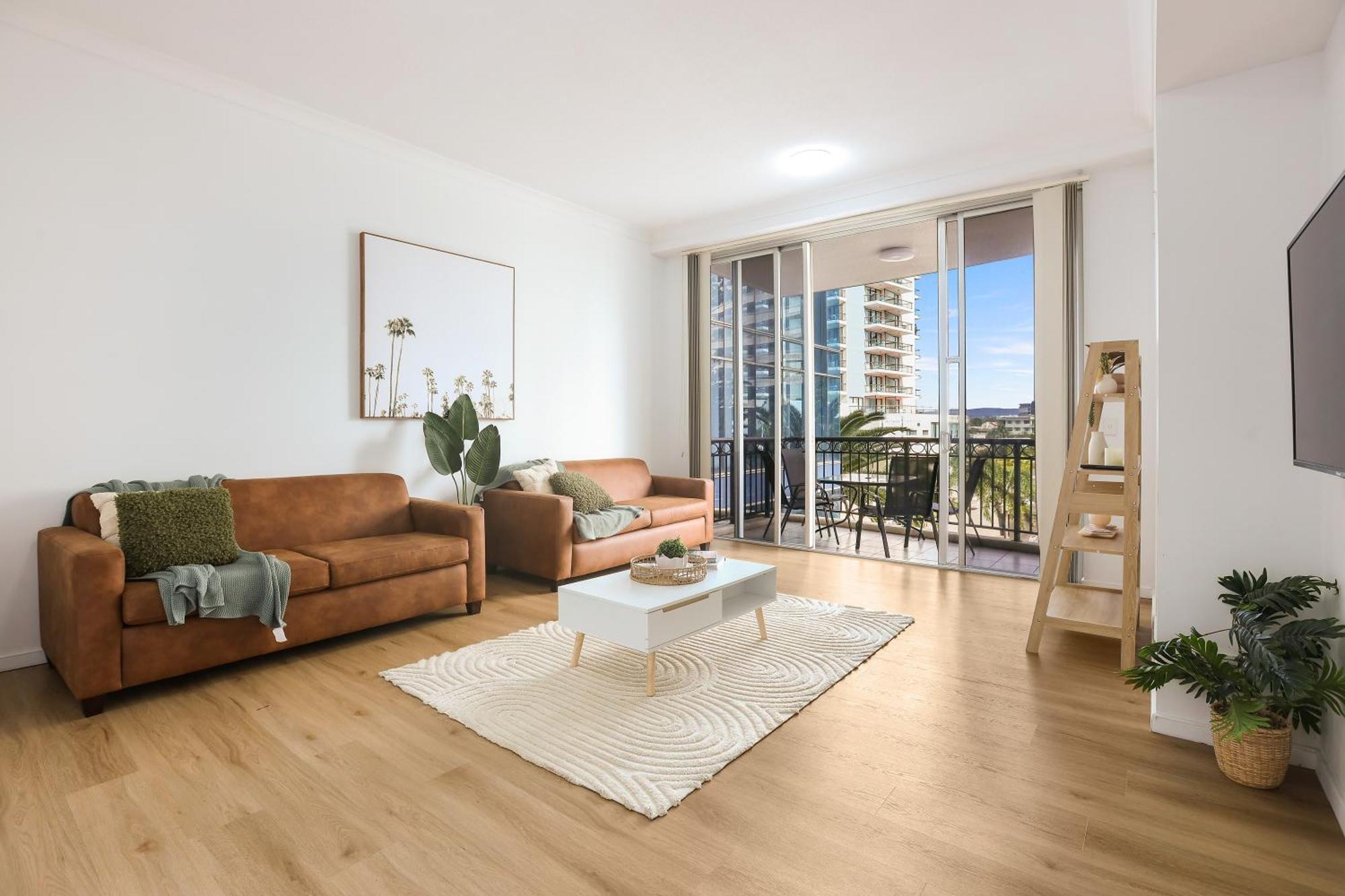 Chevron Renaissance Surfers Paradise Sleeps 10 1st Floor - Optimise