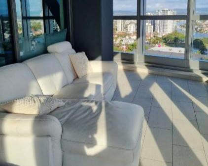 Jewel Private Beachfront Residences Apartment *