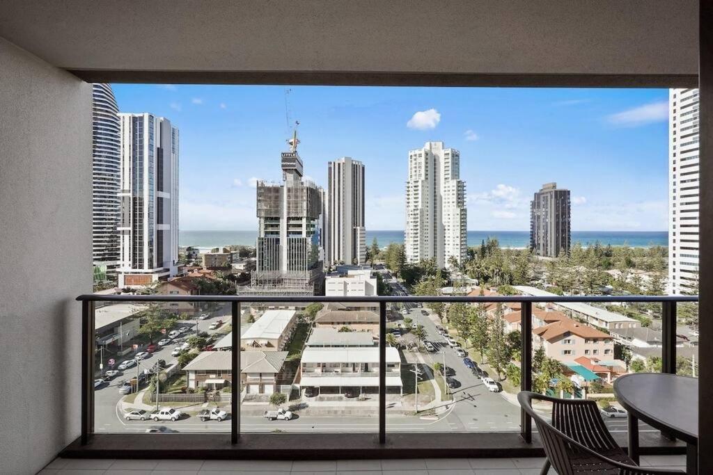 Apartment Ocean Views, Broadbeach #604 Beaches Gold Coast