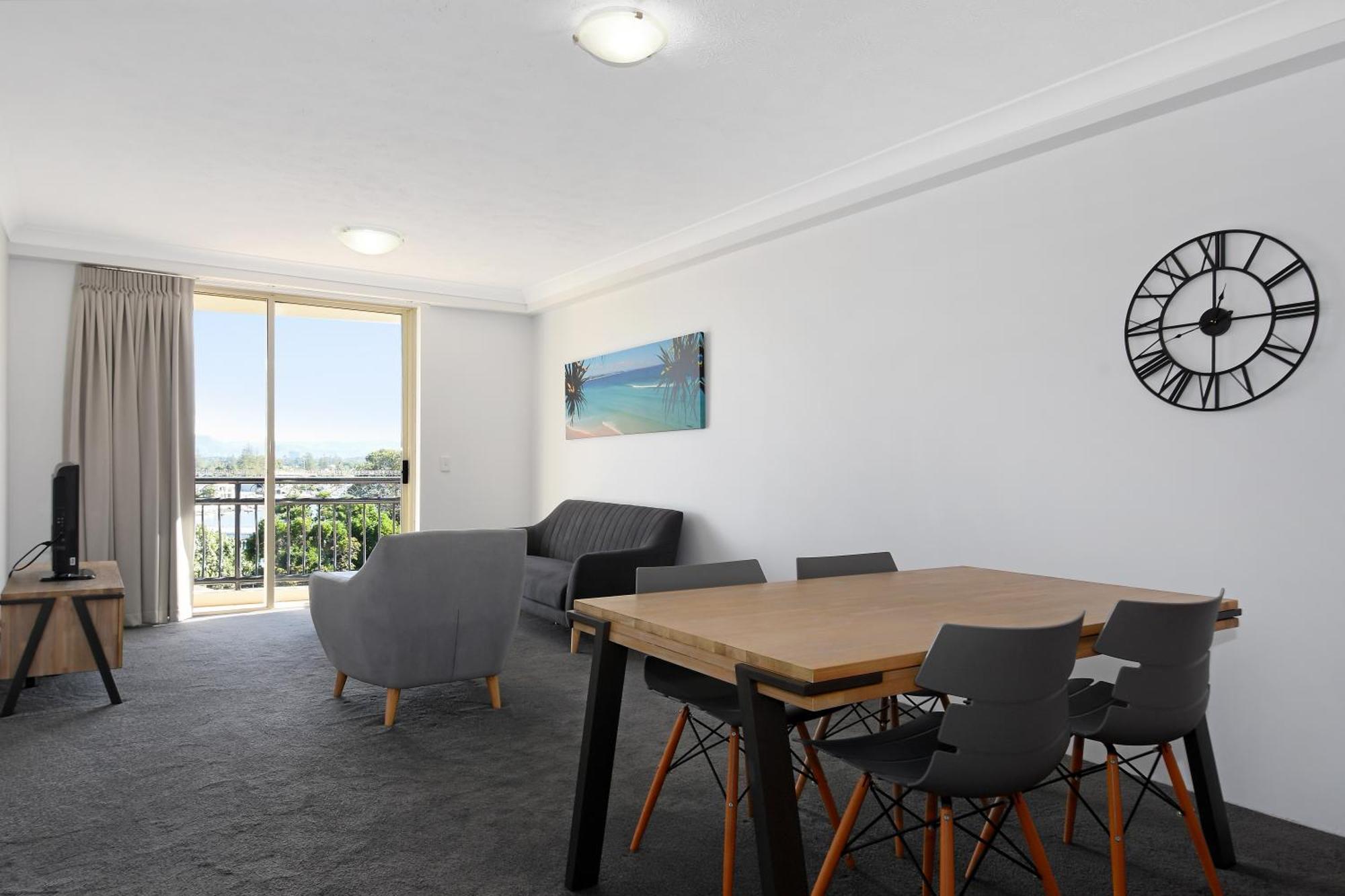 Aparthotel Palazzo Colonnades Gold Coast