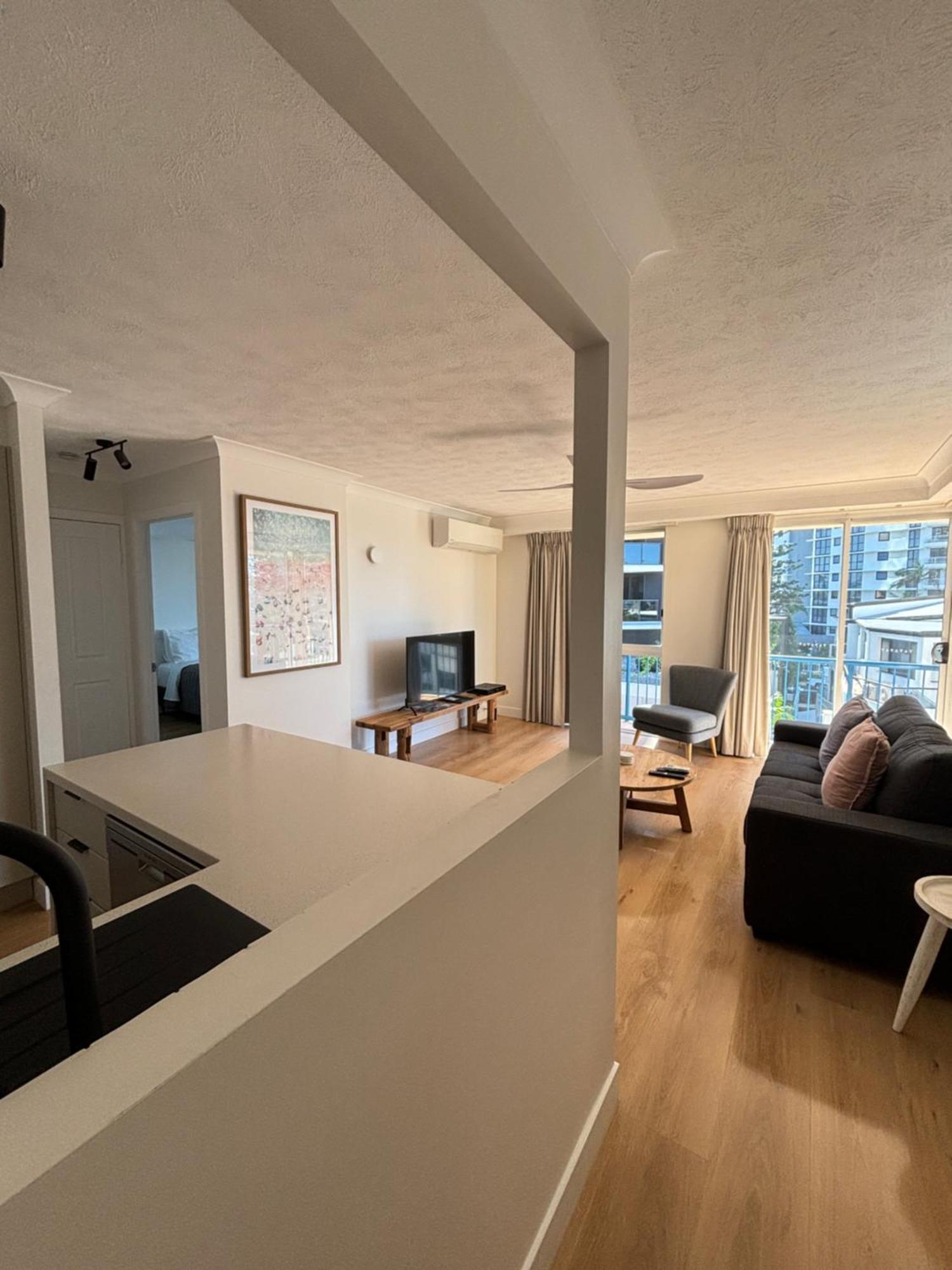 Aparthotel San Mateo On Broadbeach Gold Coast