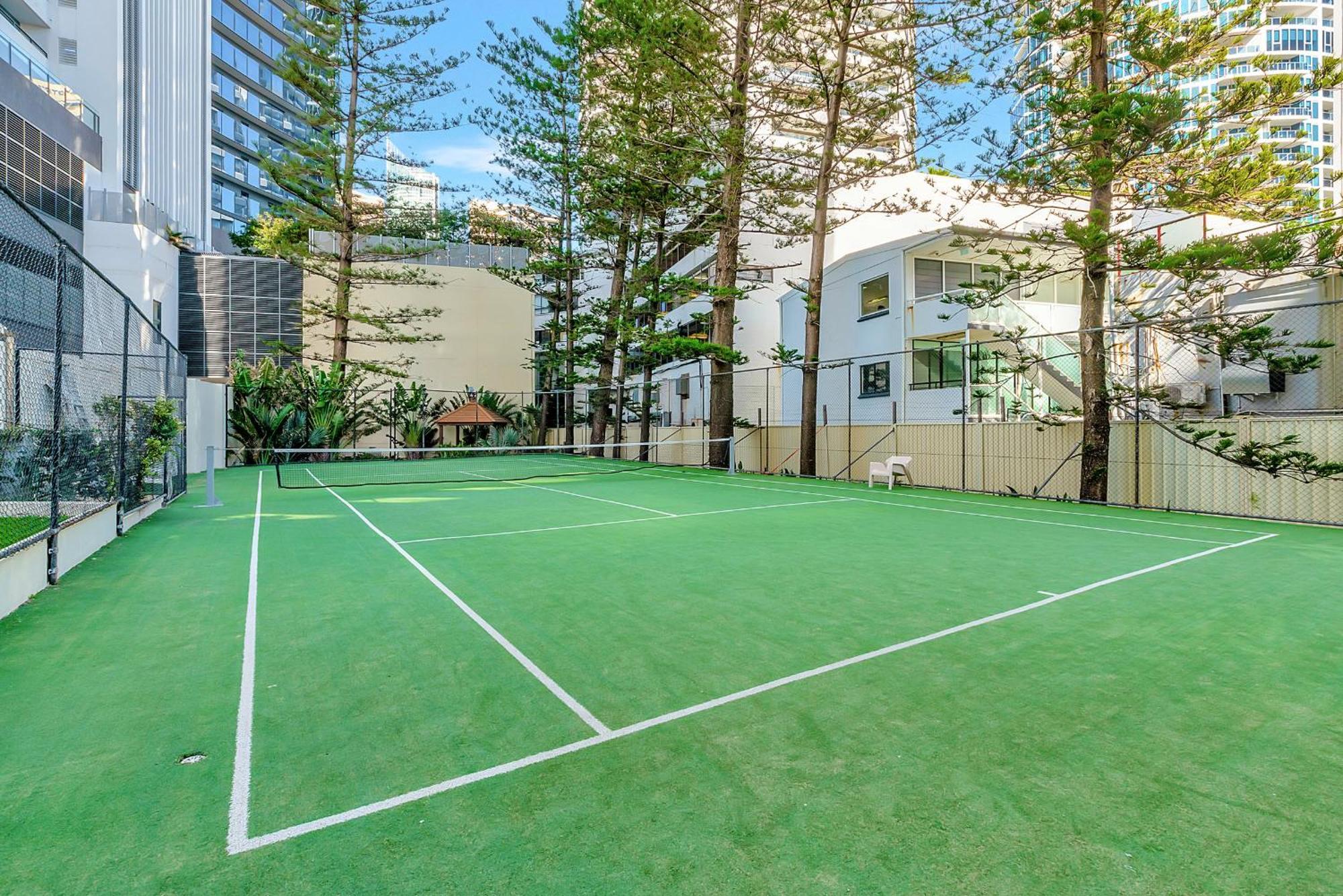 3 Bedroom Ocean View Unit At Zenith In Surfers Paradise - Q Apartment Gold Coast