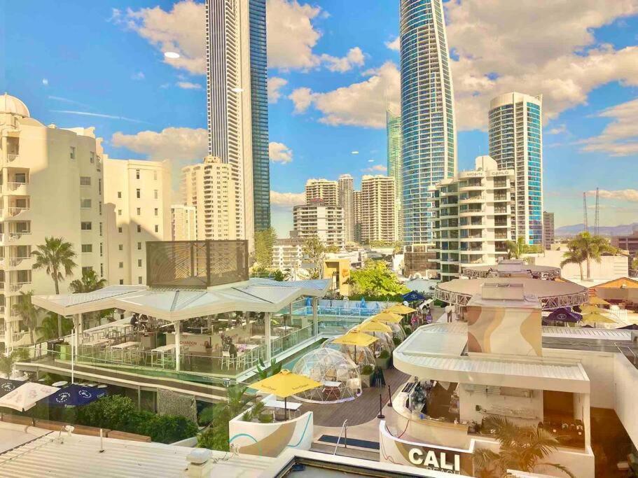 Ocean View In Mantra Free Wi-fi Gold Coast