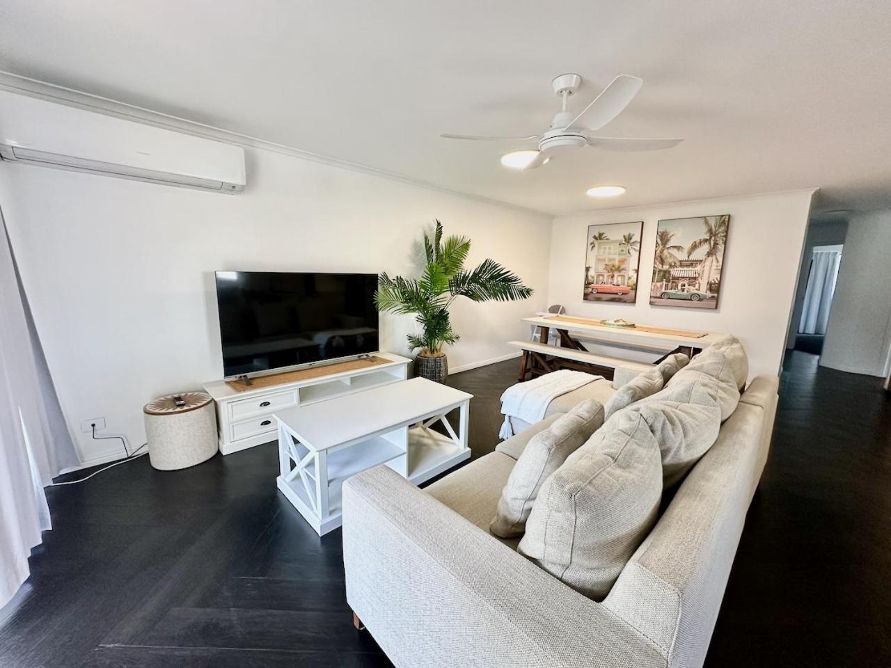 Apartment Super Modern Diamond Penthouse 33 Gold Coast