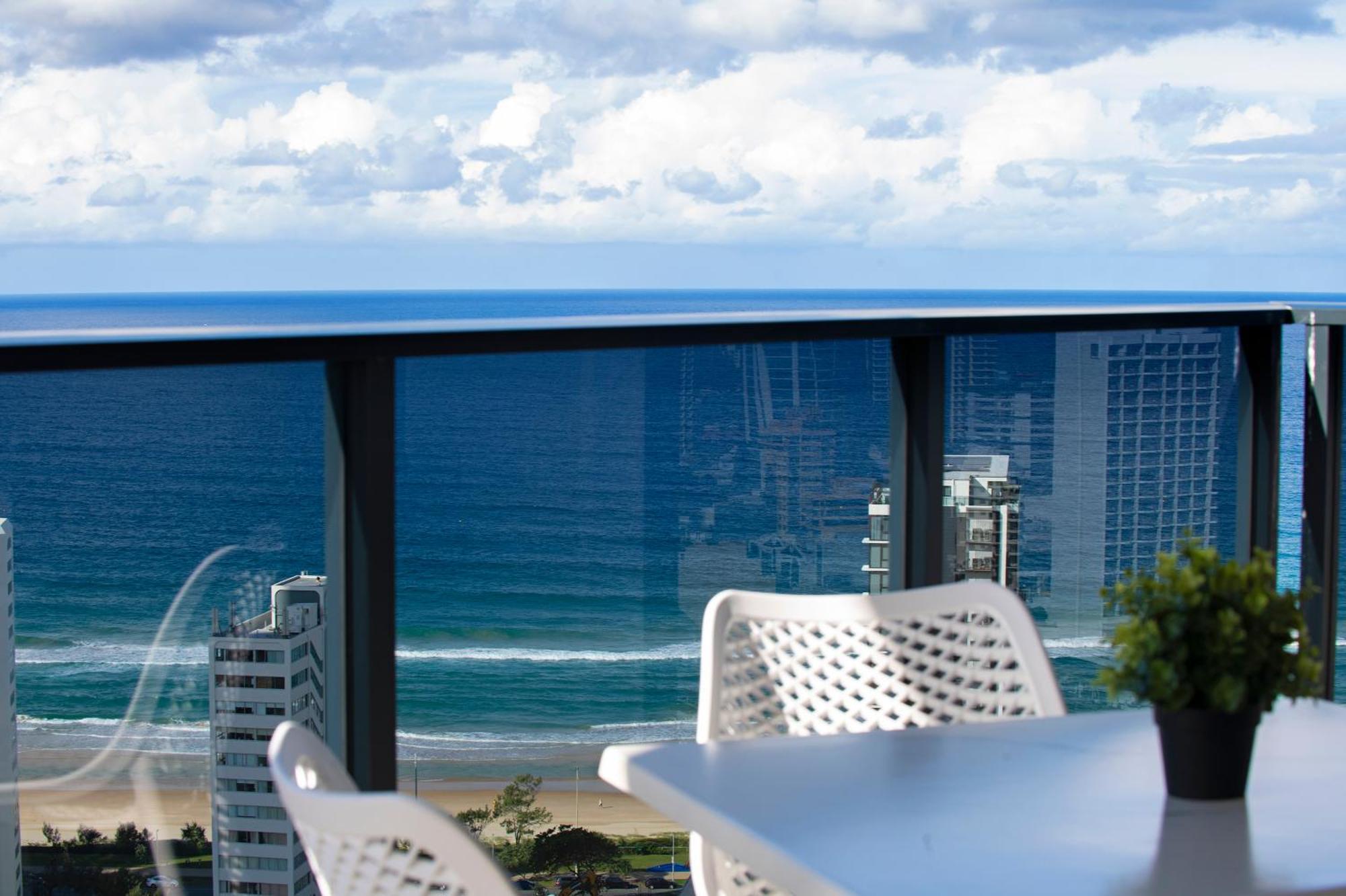 Ruby - Self Contained, Privately Managed * Gold Coast