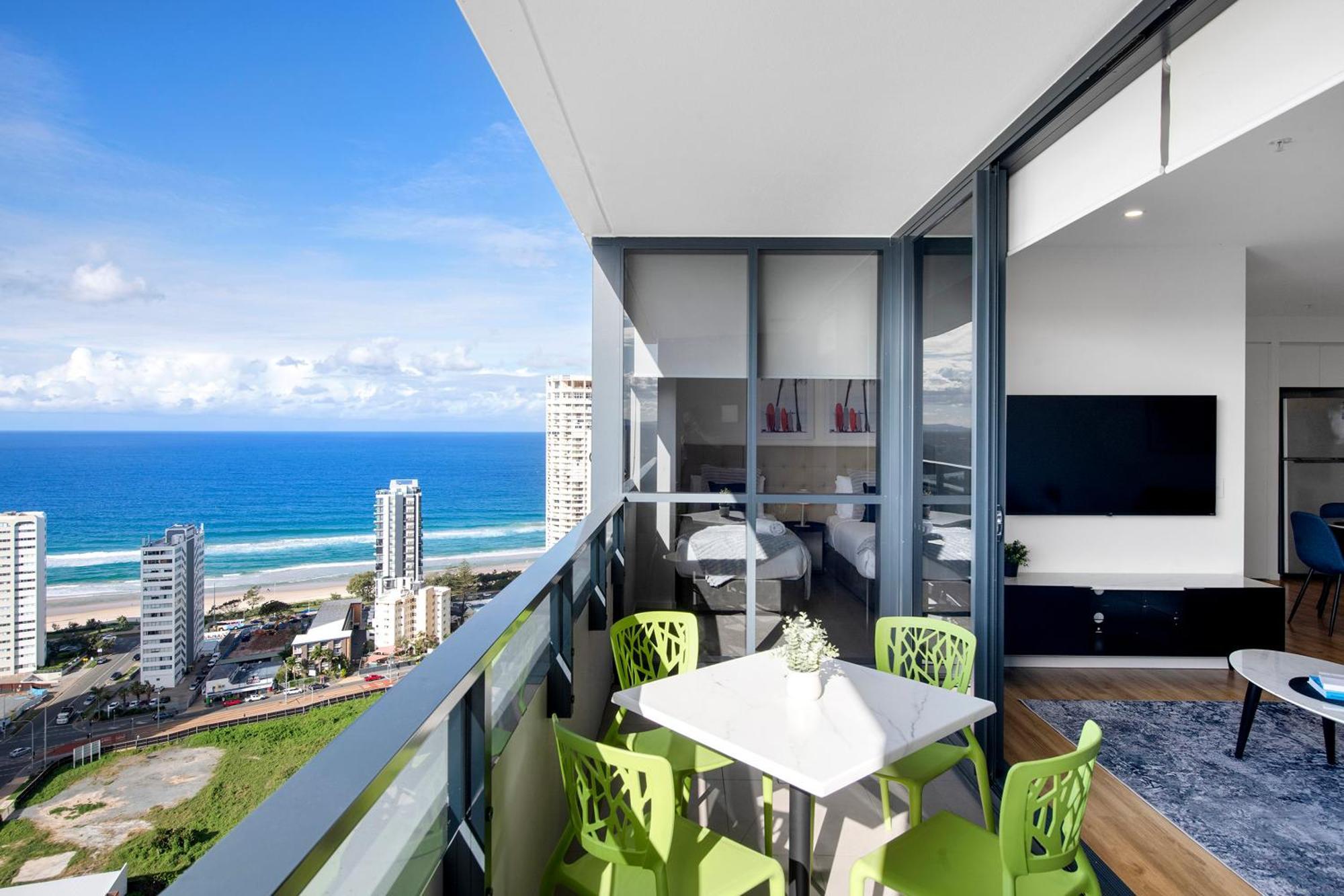 Ruby - Self Contained, Privately Managed Apartment