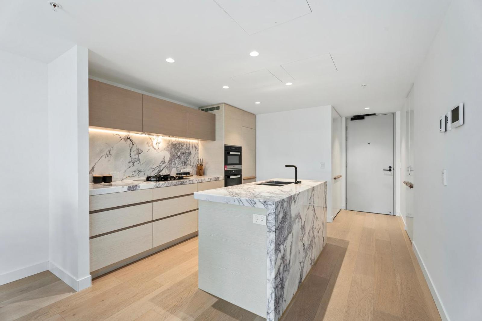 Jewel Private Beachfront Residences * Gold Coast