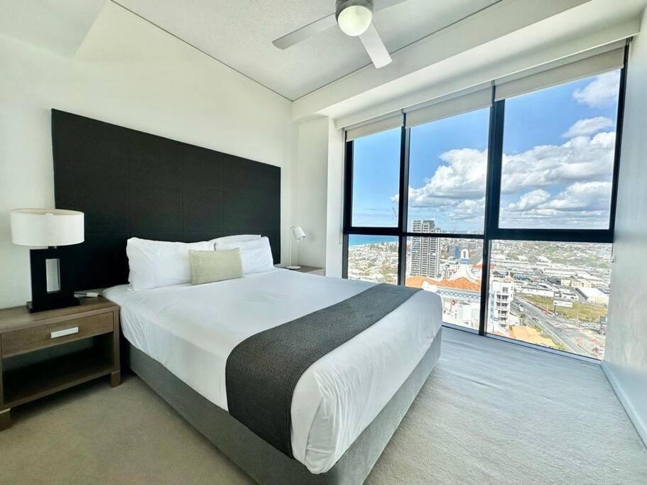 Amazing Sierra Grand 26th Floor