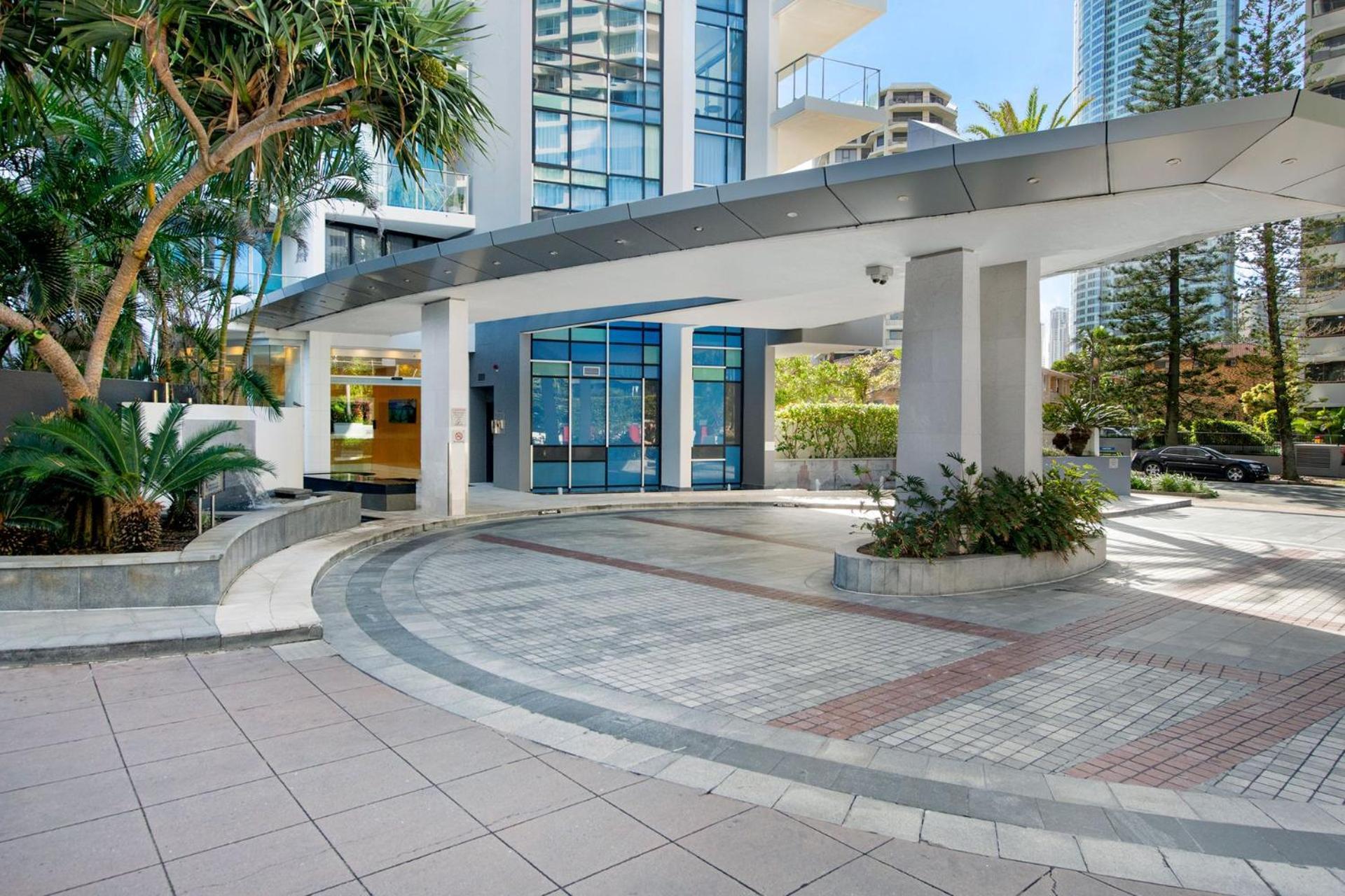 Artique 3 Bedroom Close To The - Coasthm * Gold Coast