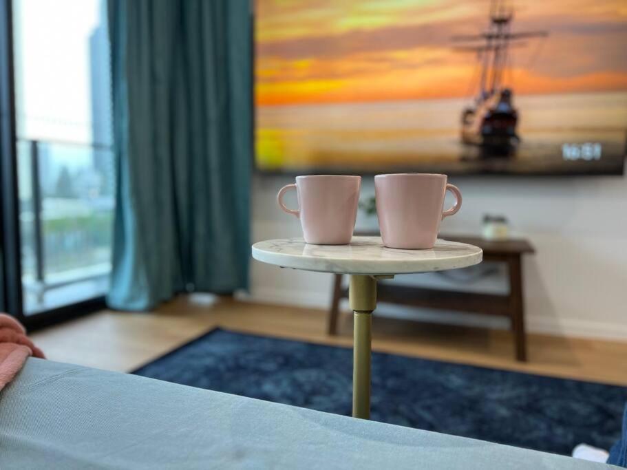 Apartment Romantic In Surfers Gold Coast