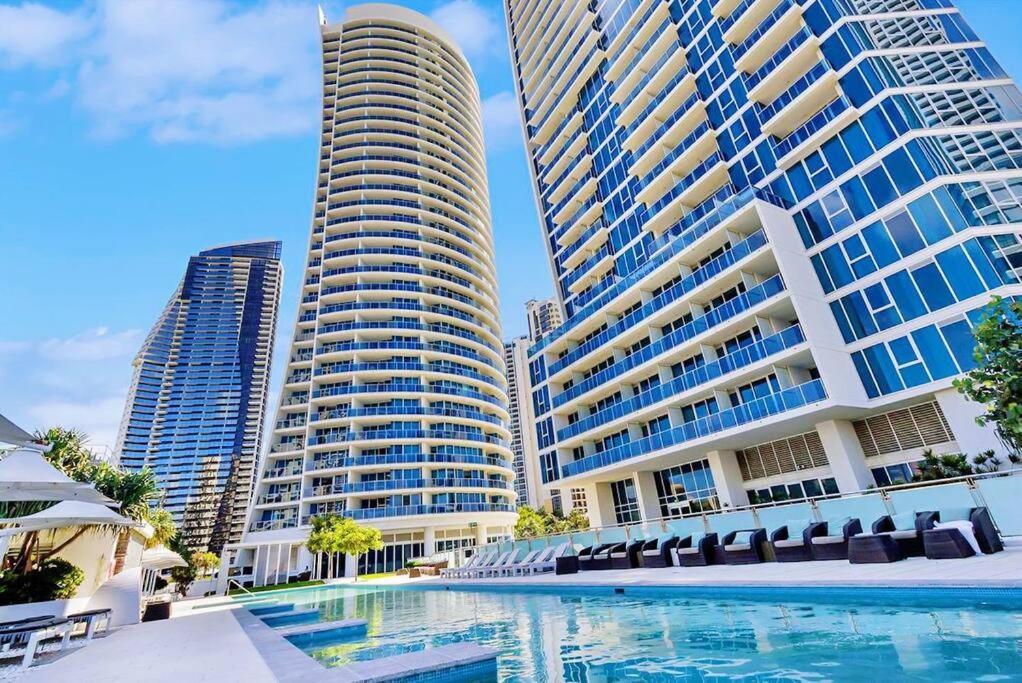 Hilton- Luxury Sky Ocean Lv27 Free Parking Wifi