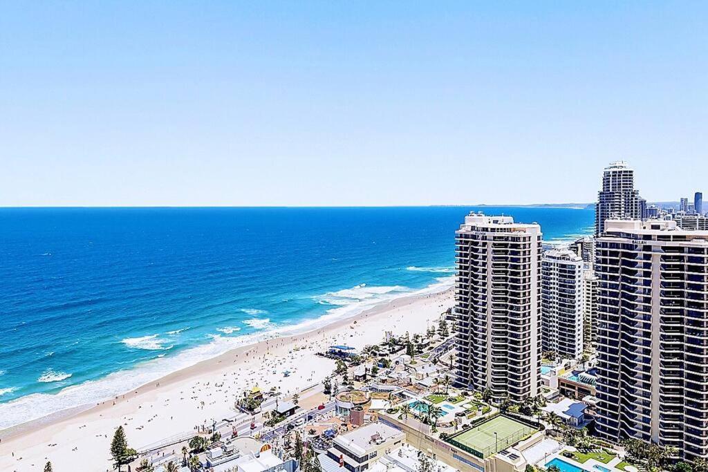 Hilton- Luxury Sky Ocean Lv27 Free Parking Wifi Apartment *